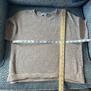 Loft, Woven gold short sleeve cropped boxy sweater sz M